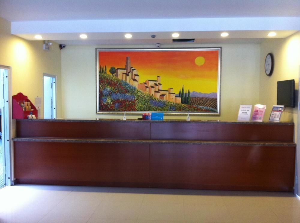 Hanting Express Qingdao Chengyang District Government Zewnętrze zdjęcie